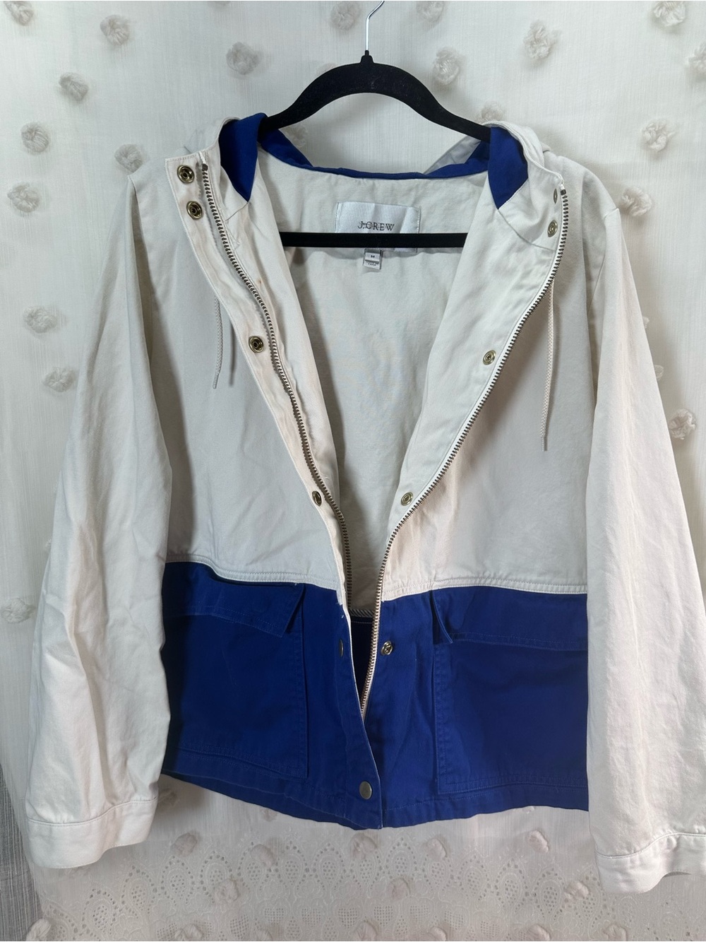 J. Crew Women’s Two-Tone Hooded Utility Jacket in White and Blue Size Medium - Picture 4 of 11